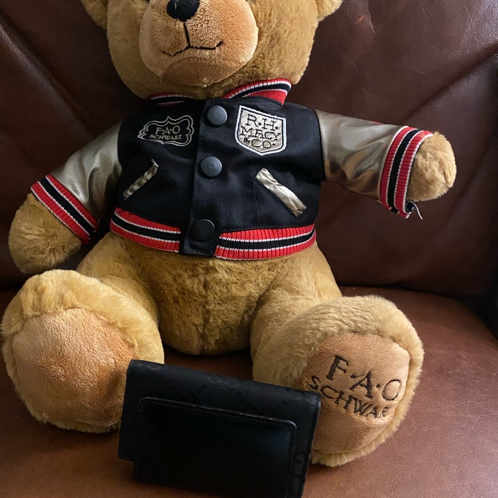 Gucci black canvas key chain